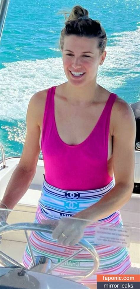 genie bouchard pussy|Eugenie Bouchard Nude: Porn Videos & Sex Tapes @ xHamster.